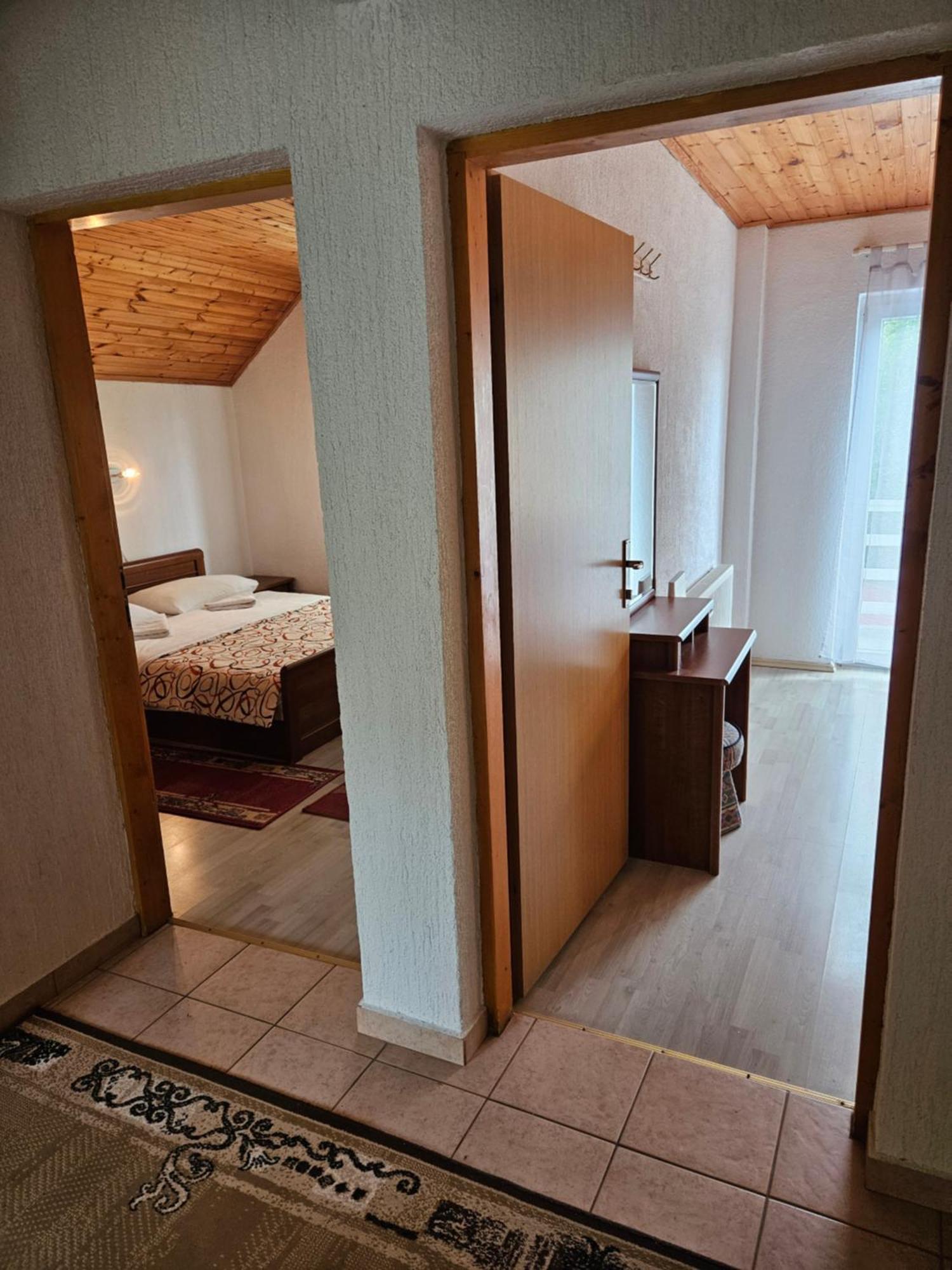 Apartman Mile - Holiday House Smoljanac Exterior photo