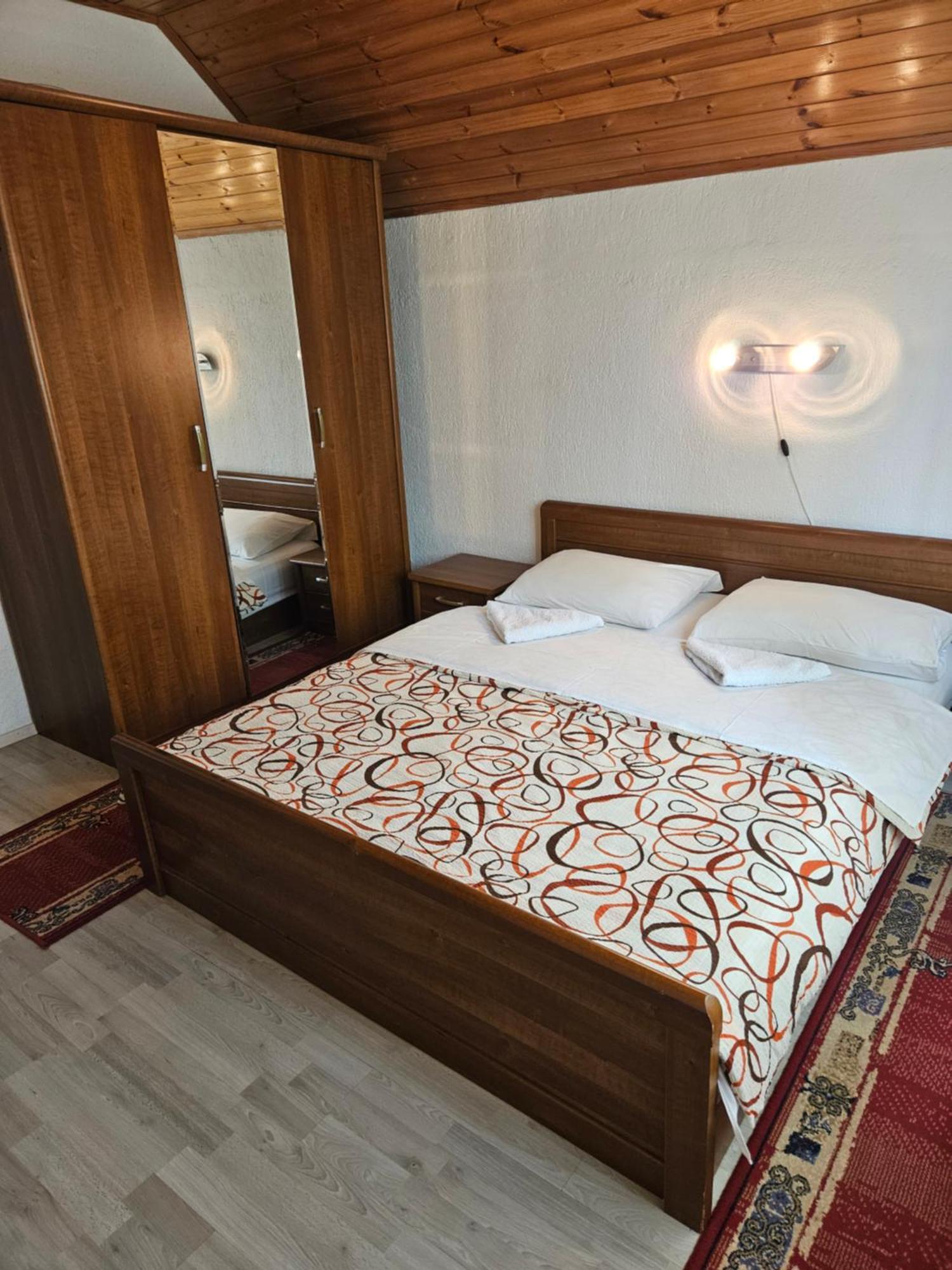 Apartman Mile - Holiday House Smoljanac Exterior photo